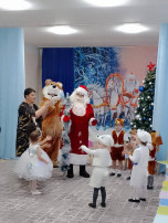 Новогодние утренники Новогодние утренники.