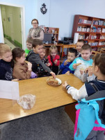 Экскурсия в библиотеку Экскурсия в библиотеку.